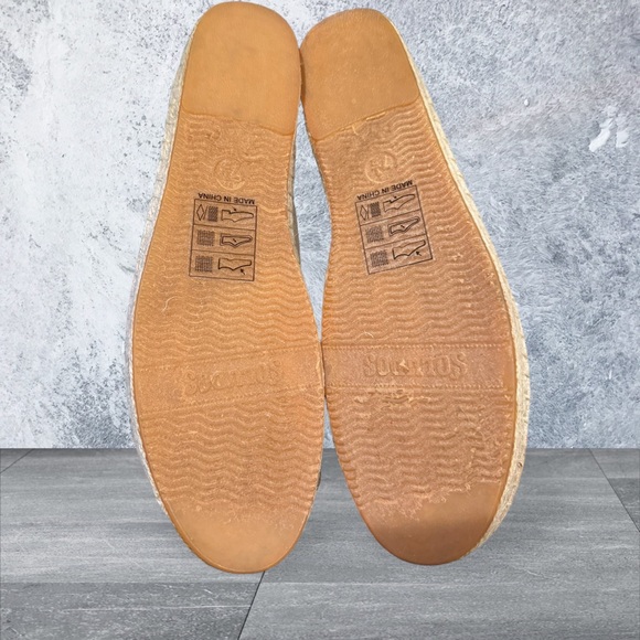 SOLUDOS Zoe Strappy Sandal. New in box - Picture 3 of 3